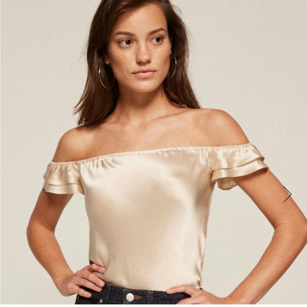 Reformation champagne Aviva silk top NWOT small